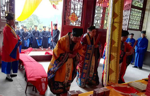 湖南首届正一派传度活动在溆浦水东船山玉皇宫举行